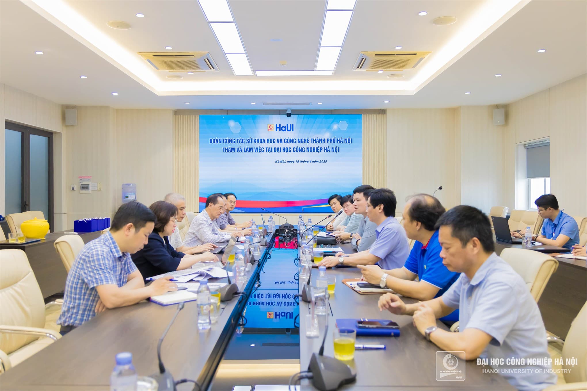 HaUI đẩy mạnh hợp tác với Sở Khoa học và Công nghệ Thành phố Hà Nội
