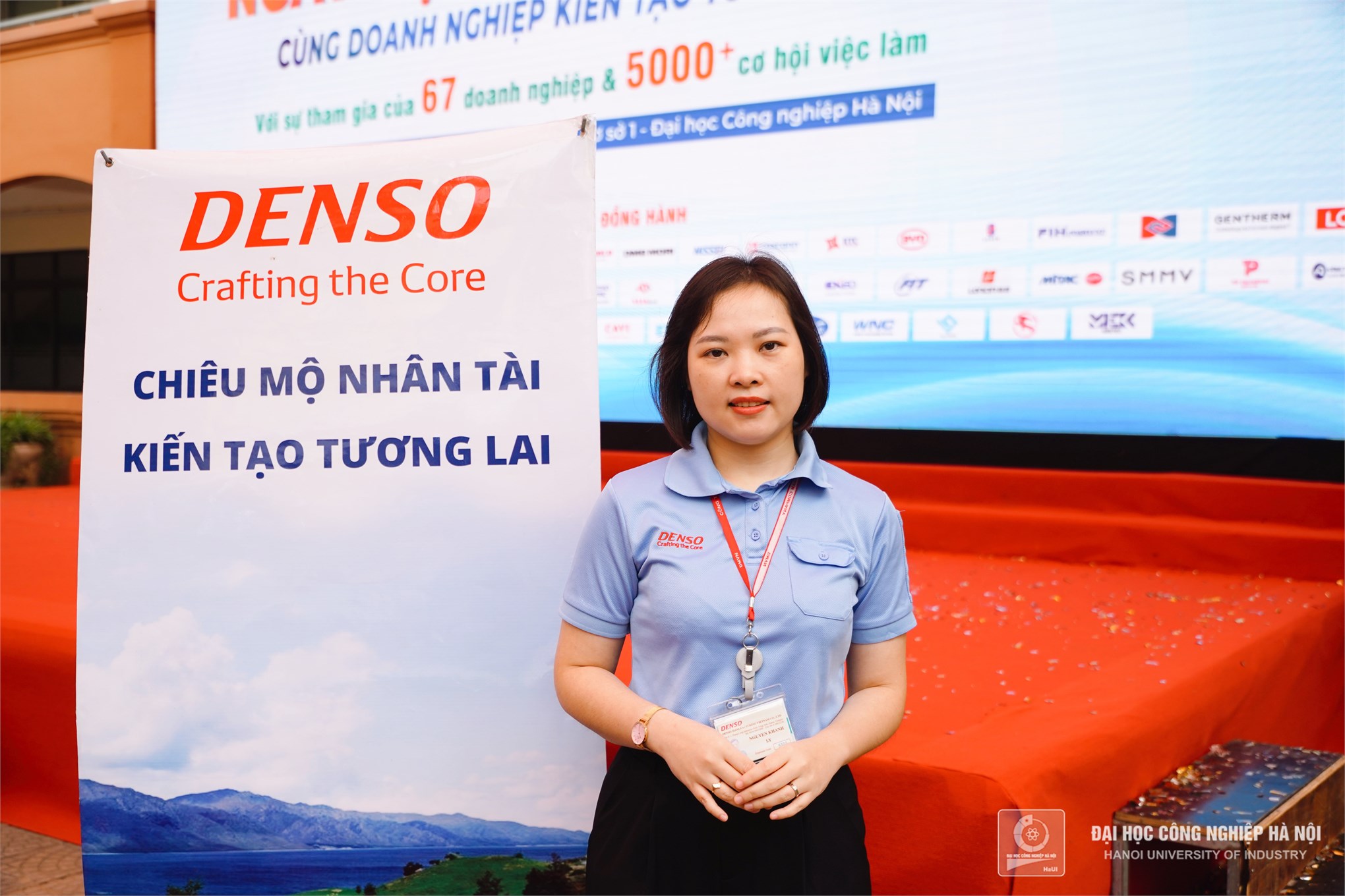Ngày hội việc làm HaUI: Doanh nghiệp `săn đón` nhân lực chất lượng cao