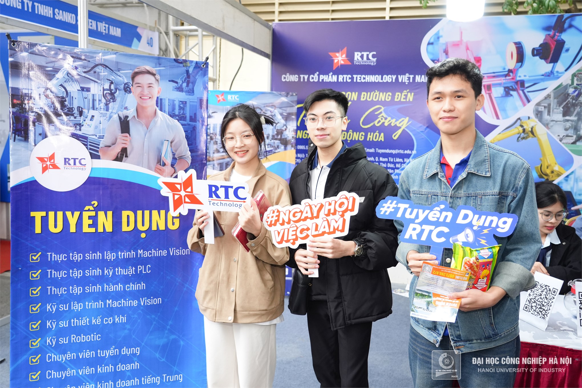 Ngày hội việc làm HaUI: Doanh nghiệp `săn đón` nhân lực chất lượng cao
