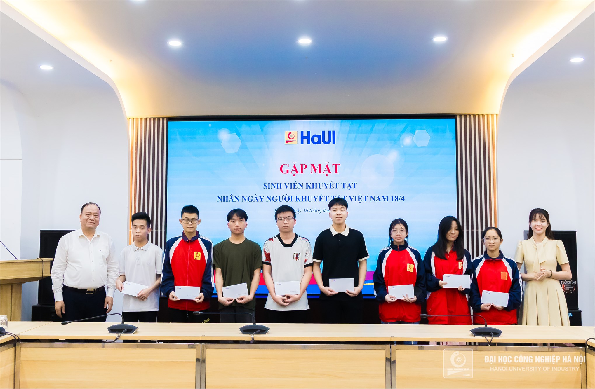 HaUI – Khi niềm tin là thứ ánh sáng diệu kỳ