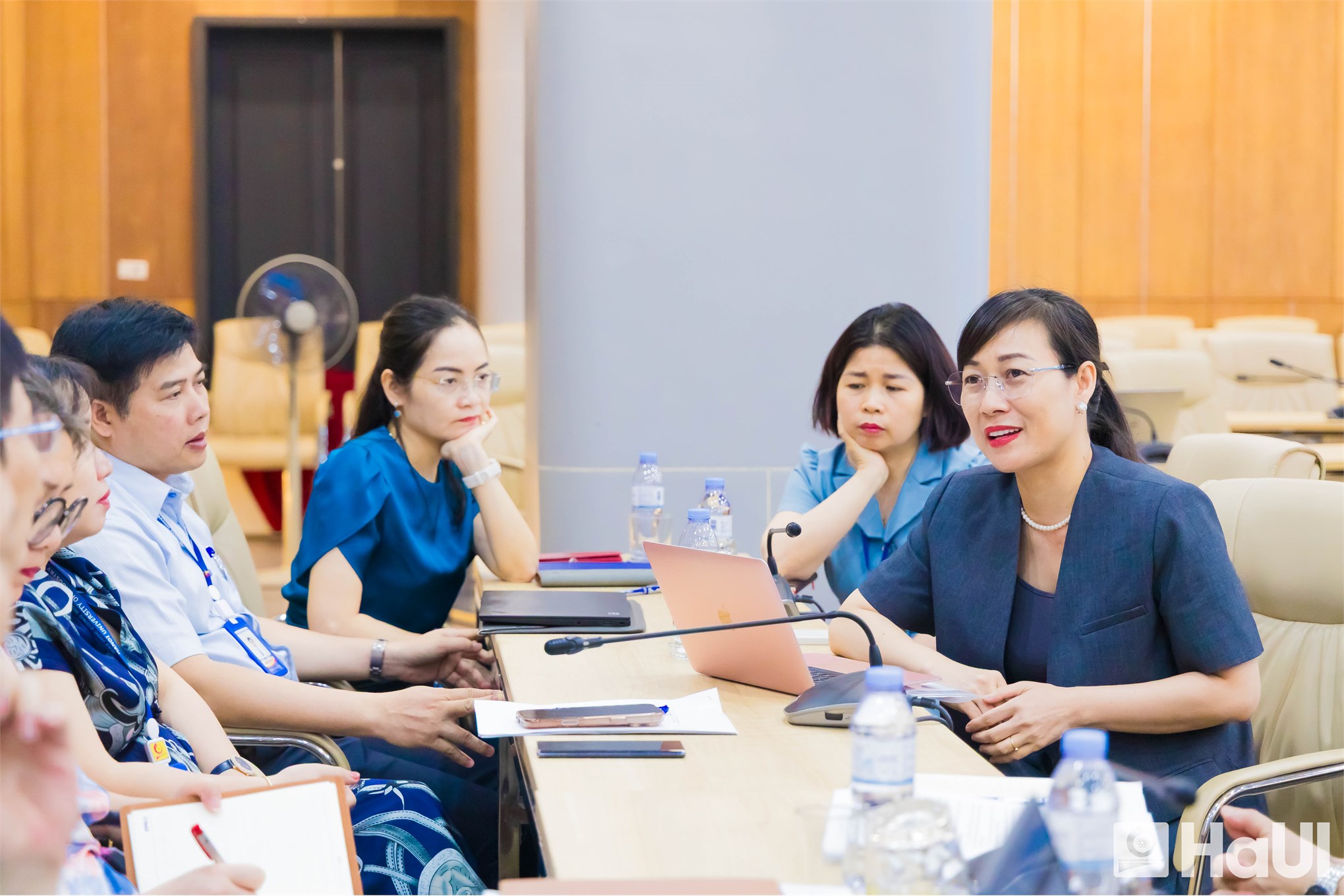 HaUI làm việc với Đoàn Khảo sát của Cục Quản lý chất lượng, Bộ Giáo dục và Đào tạo
