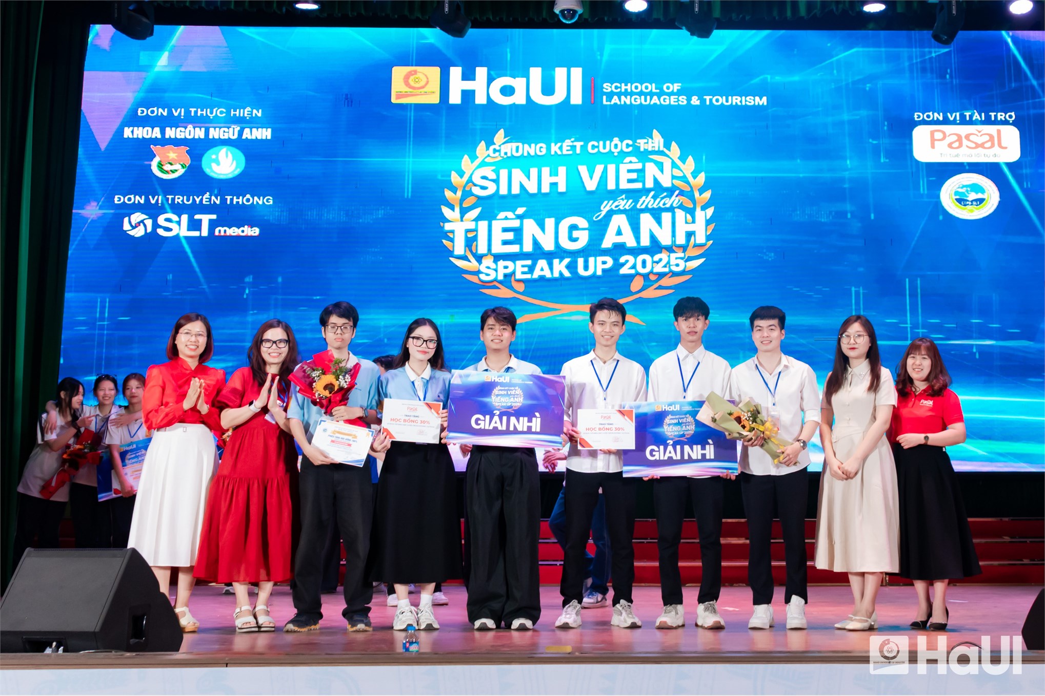 Chung kết `Speak Up 2025`: Sinh viên HaUI tự tin hội nhập trong kỷ nguyên số
