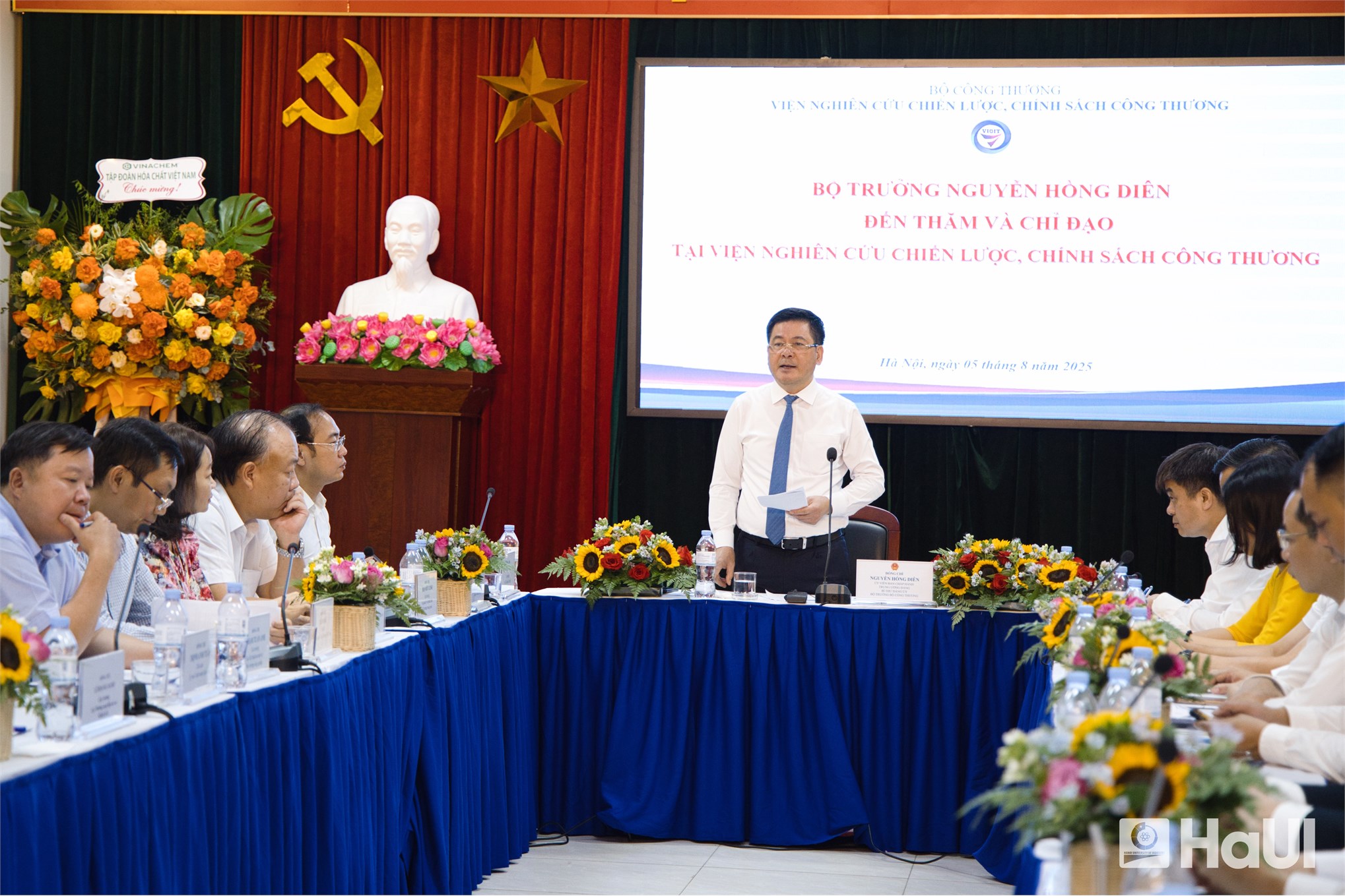 HaUI ký kết hợp tác với Viện Nghiên cứu Chiến lược, Chính sách Công Thương