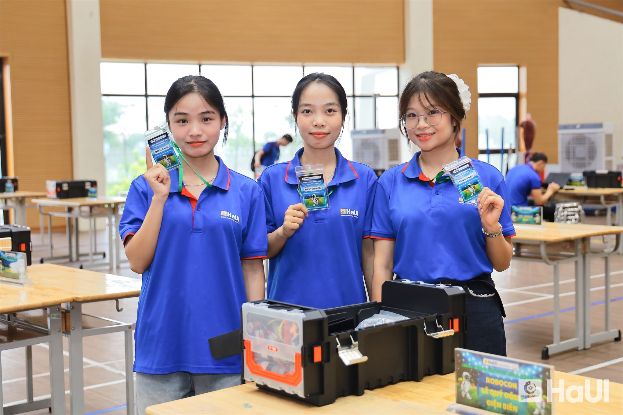`Hùng Vương Robotics Challenge 2025`: Lan tỏa thông điệp `Gieo mầm xanh` vì tương lai bền vững