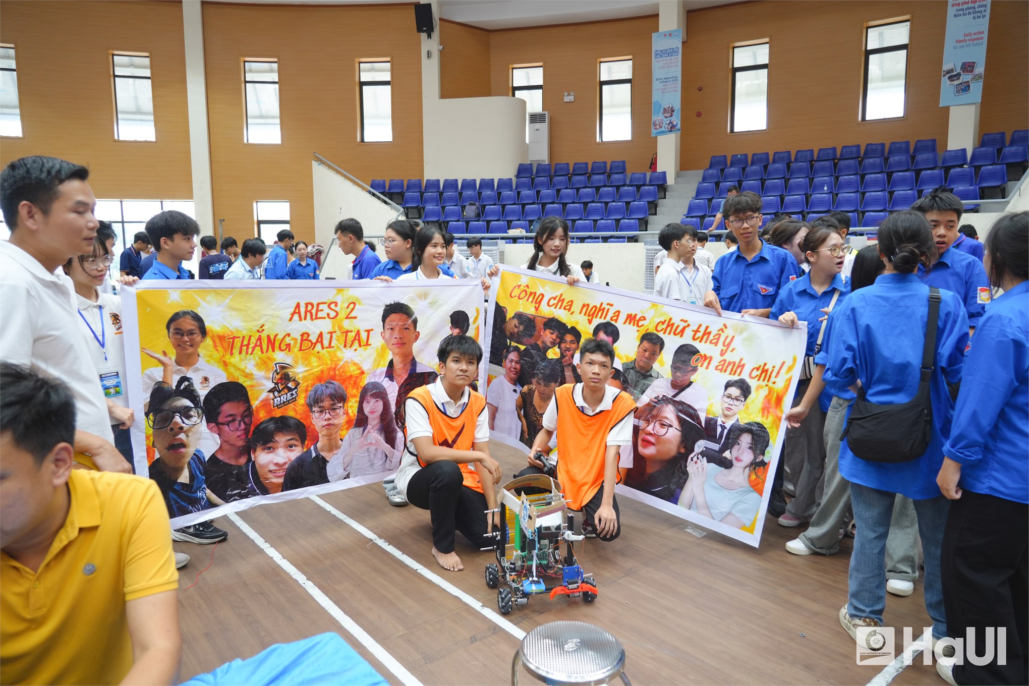 `Hùng Vương Robotics Challenge 2025`: Lan tỏa thông điệp `Gieo mầm xanh` vì tương lai bền vững