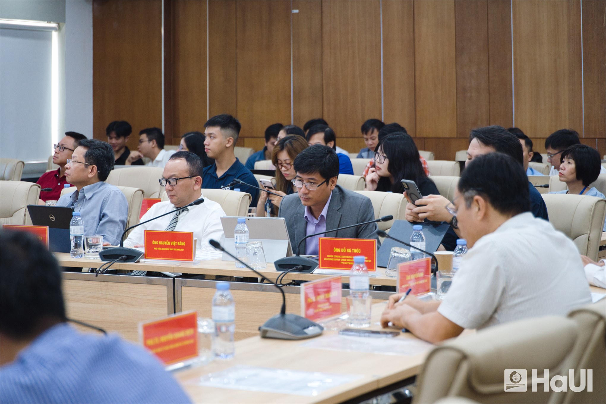 Hội thảo quốc gia AI4Industry 2025: Thúc đẩy trí tuệ nhân tạo, kiến tạo tương lai công nghiệp Việt Nam