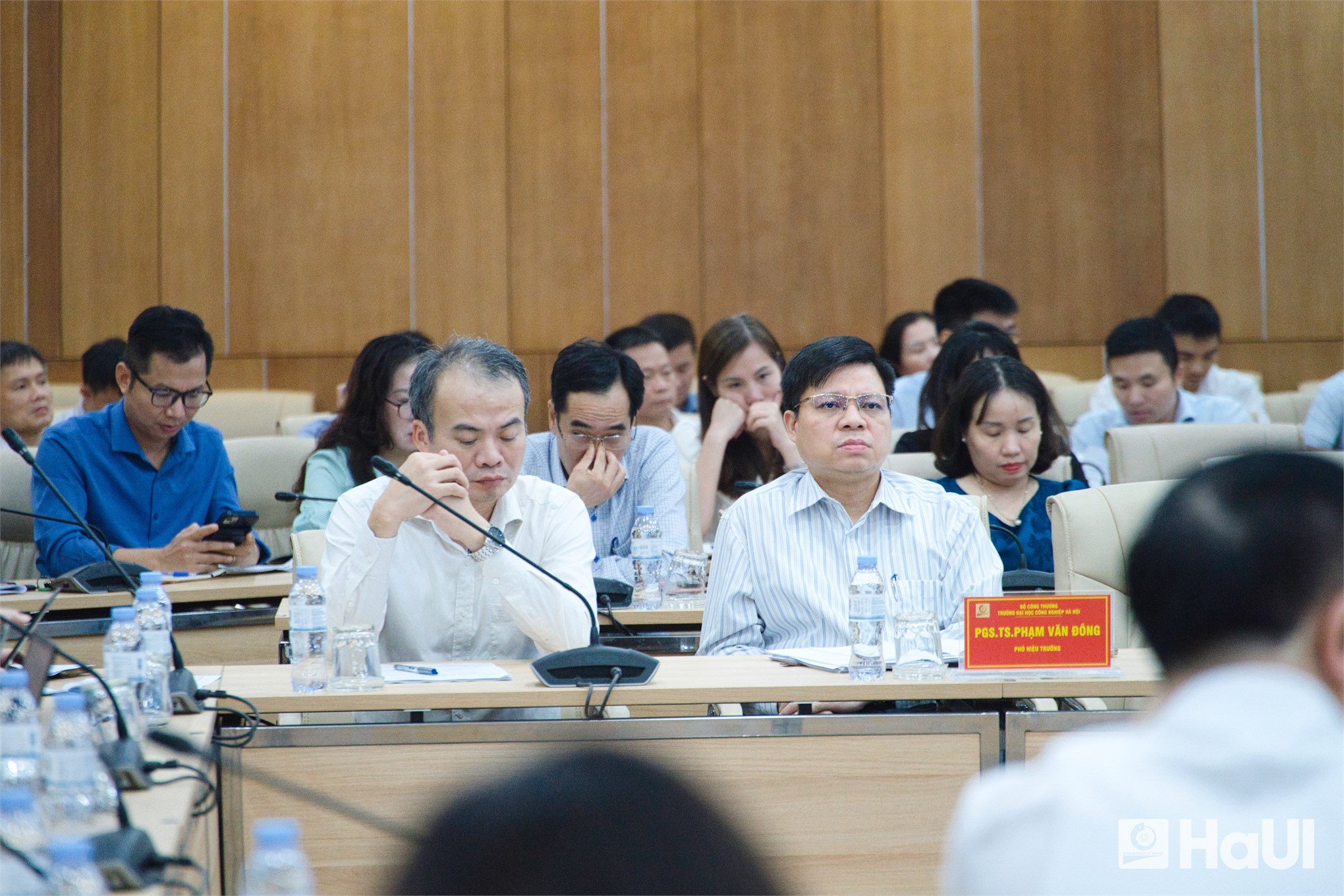 Hội thảo khoa học: Chiến lược 2026-2030, định vị một HaUI định hướng đổi mới sáng tạo, phát triển bền vững