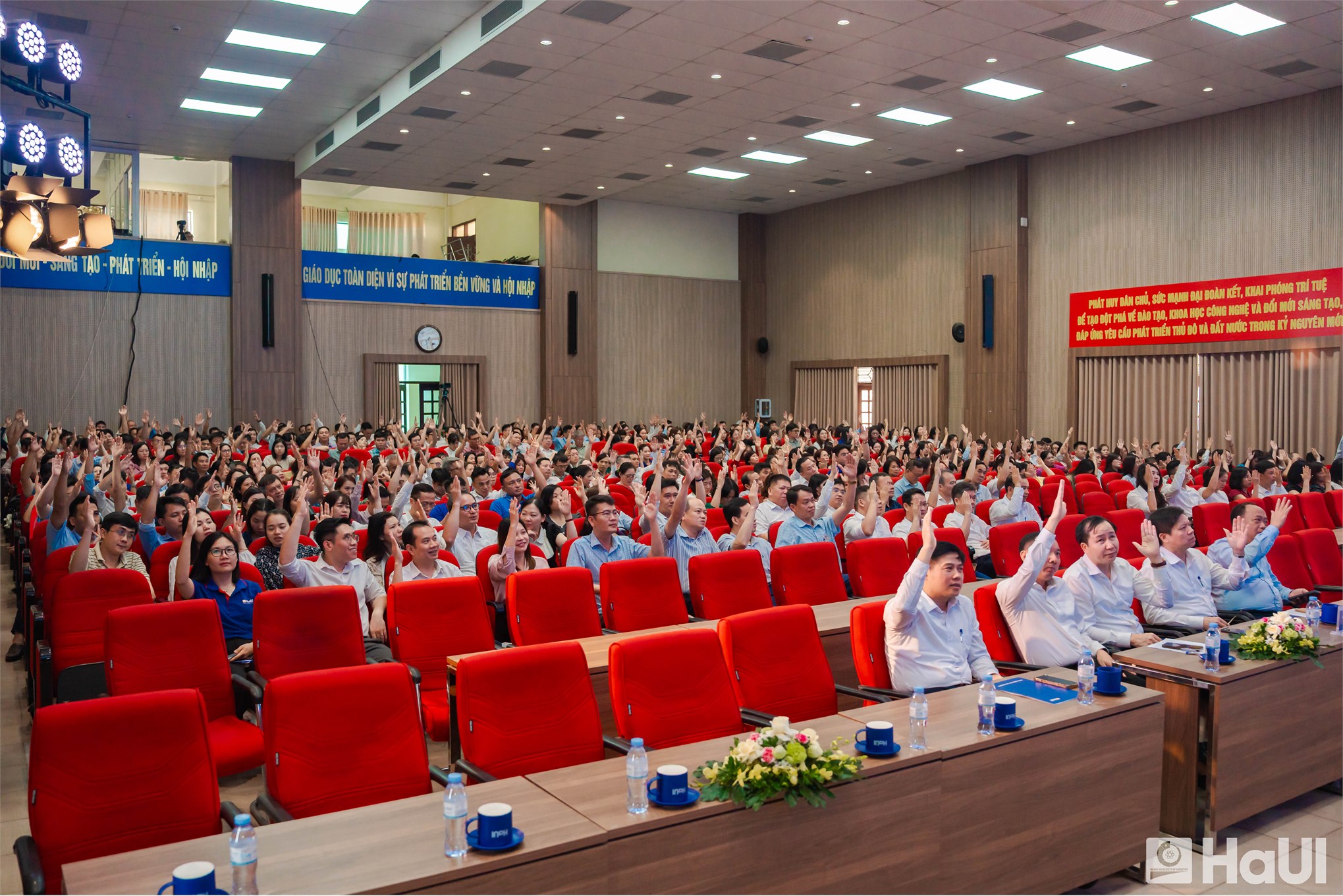 “Học thật, làm việc thật, đánh giá thật, nhân tài thật, giá trị thật” - HaUI quyết tâm bứt phá trong năm học 2026-2027