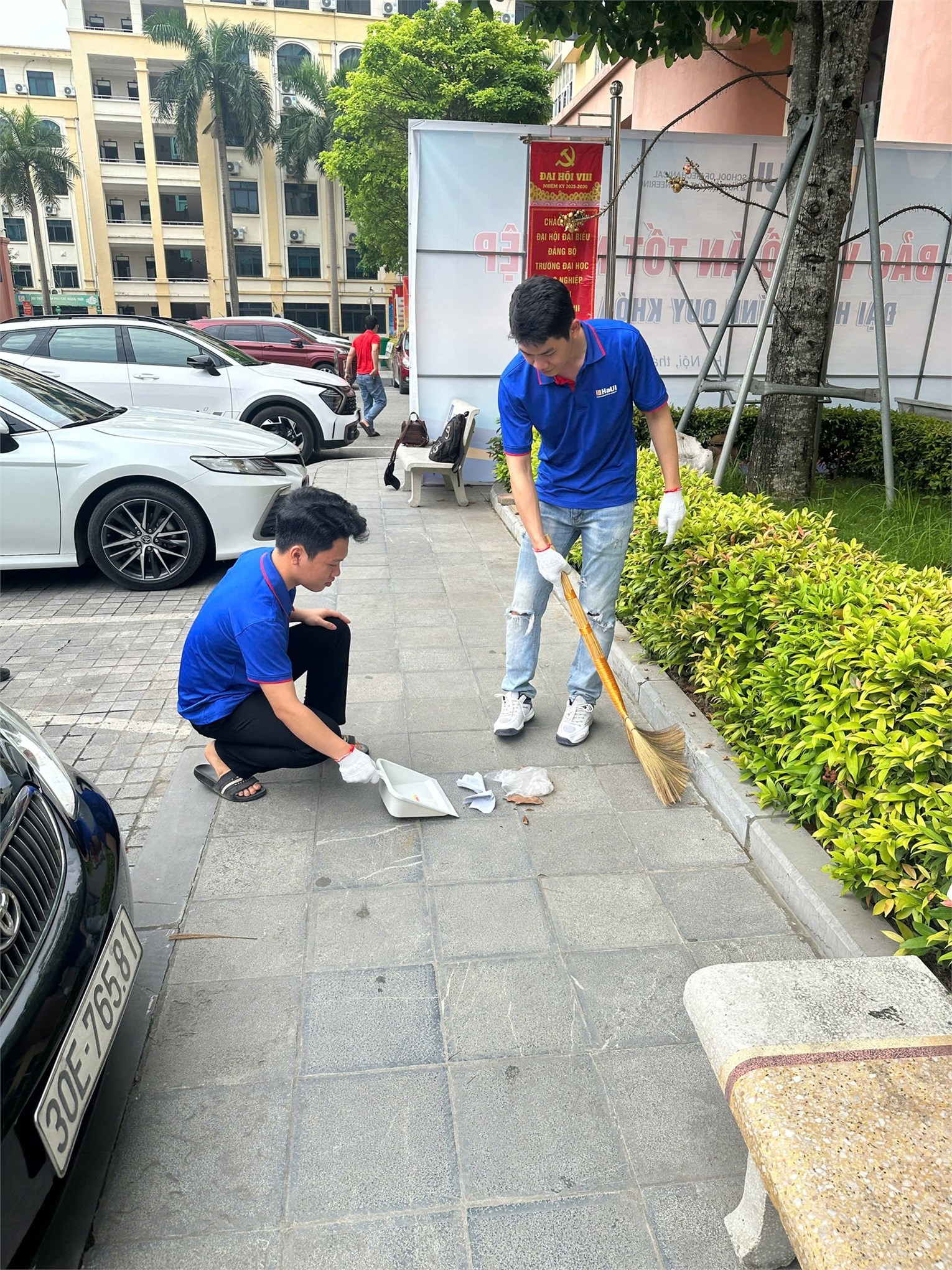 Hưởng ứng ngày môi trường thế giới năm 2025: Đại học Công nghiệp Hà Nội với nỗ lực giảm thiểu tác hại ô nhiễm rác thải nhựa (Beat Plastic Pollution)