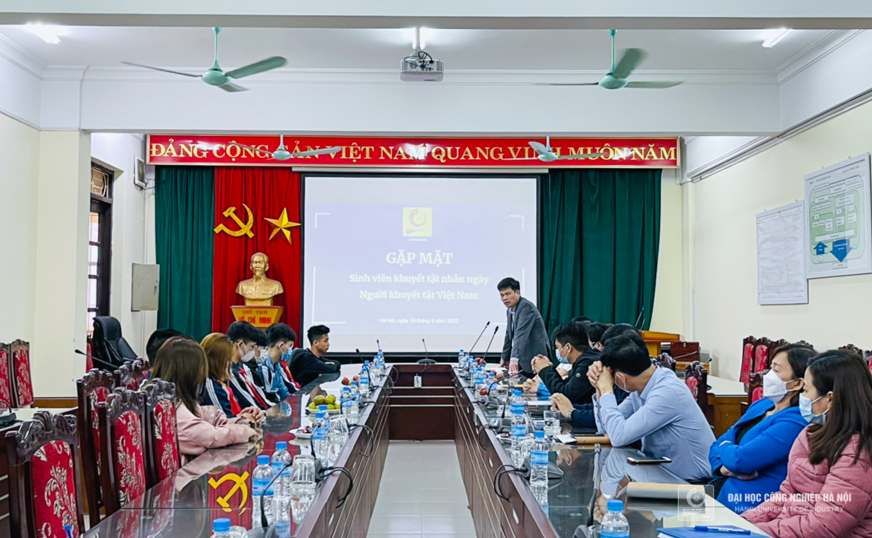 Tạo động lực, trao niềm tin cho sinh viên khuyết tật học tập tại Đại học Công nghiệp Hà Nội