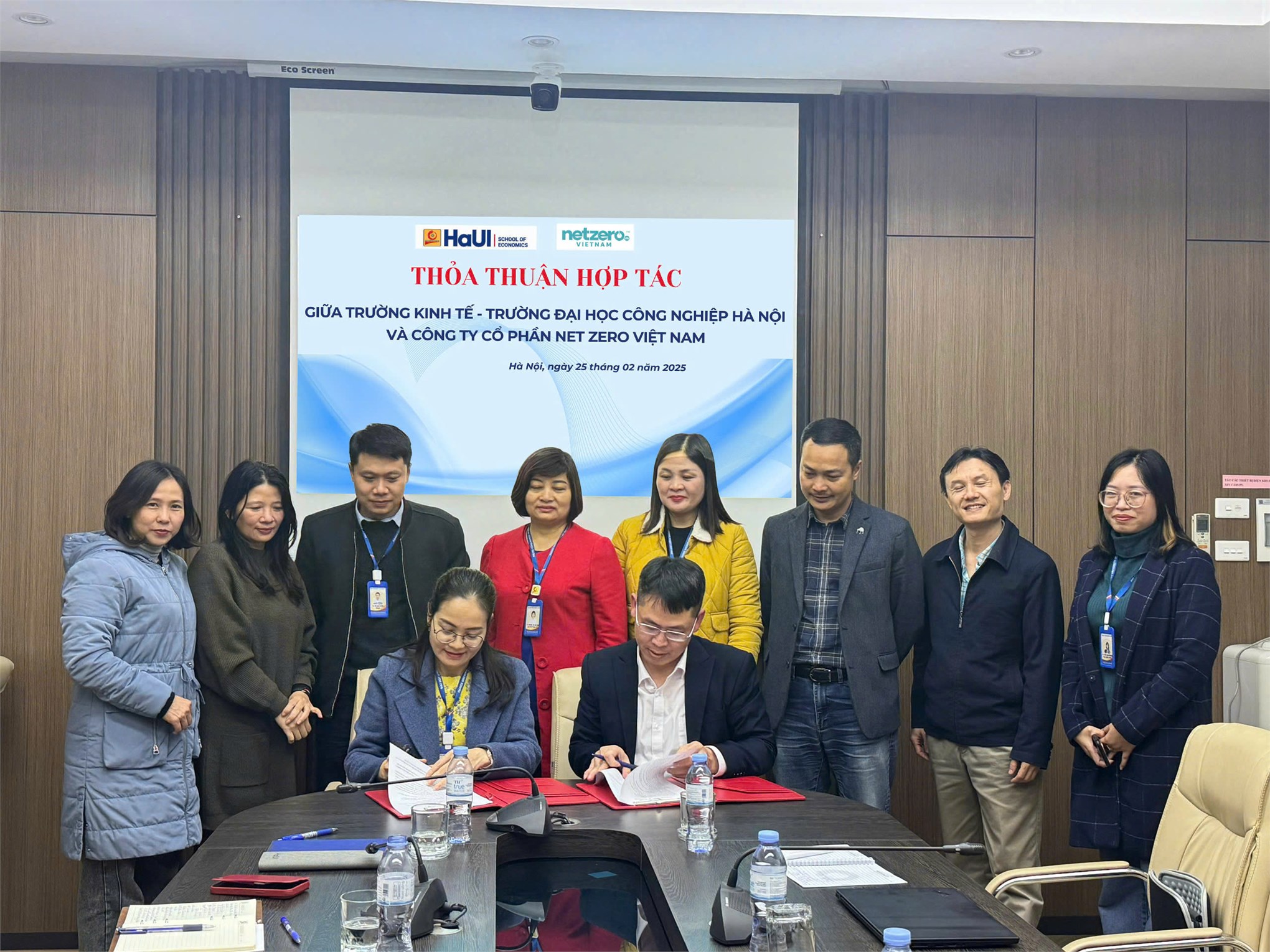 Trường Kinh tế - Đại học công nghiệp Hà Nội ký kết thỏa thuận hợp tác với Công ty cổ phần Net Zero Việt Nam