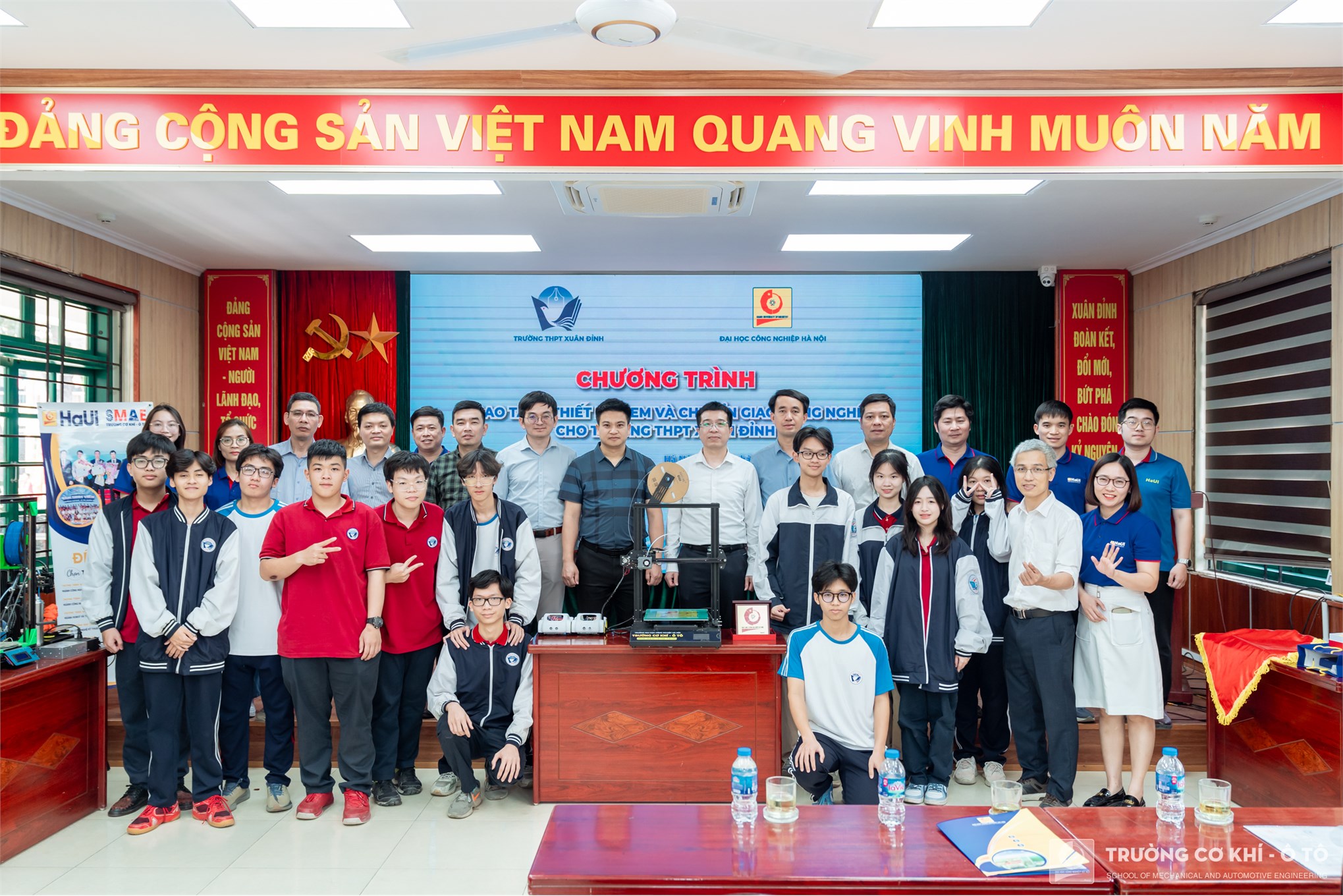 Trường Cơ khí - Ô tô chắp cánh ước mơ cho hàng ngàn học sinh từ phương thức giáo dục STEM