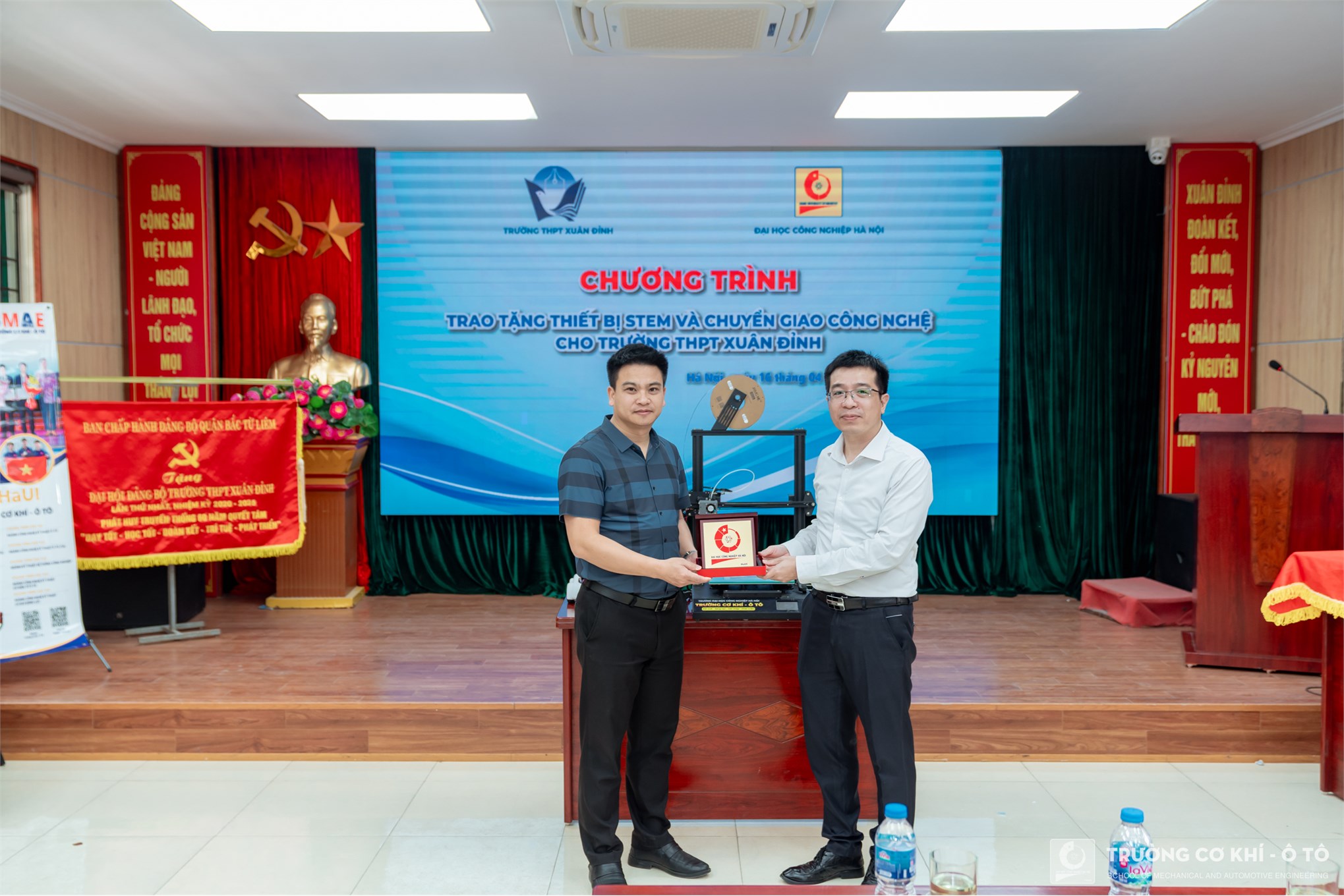 Trường Cơ khí - Ô tô chắp cánh ước mơ cho hàng ngàn học sinh từ phương thức giáo dục STEM