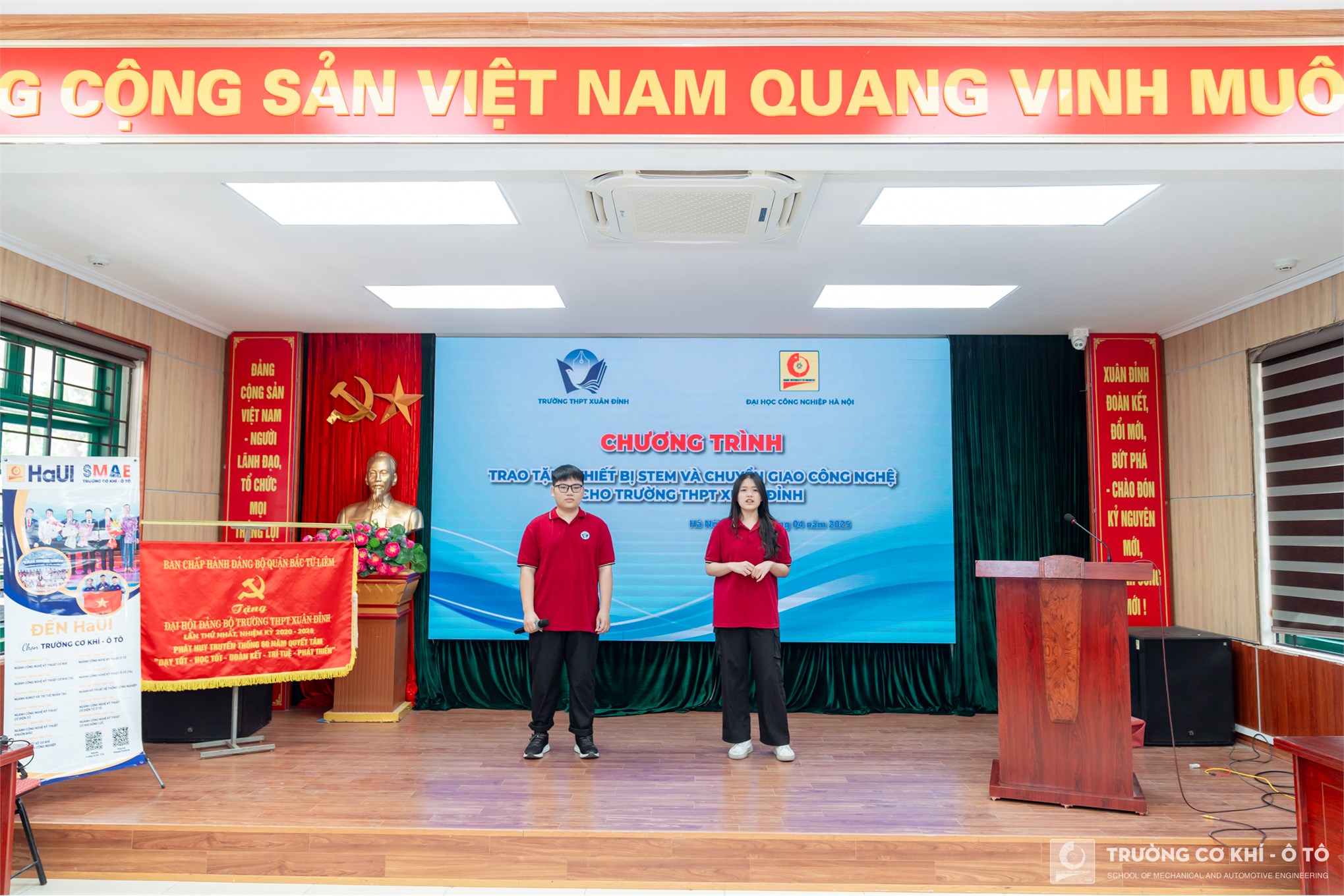 Trường Cơ khí - Ô tô chắp cánh ước mơ cho hàng ngàn học sinh từ phương thức giáo dục STEM