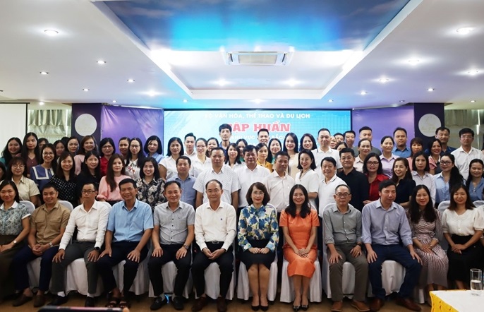 Cán bộ Thư viện Đại học Công nghiệp Hà Nội tham dự lớp Tập huấn Chuyển đổi số trong lĩnh vực thư viện - Chủ đề “Chuyển dạng tài liệu dễ tiếp cận cho người khuyết tật chữ in”.