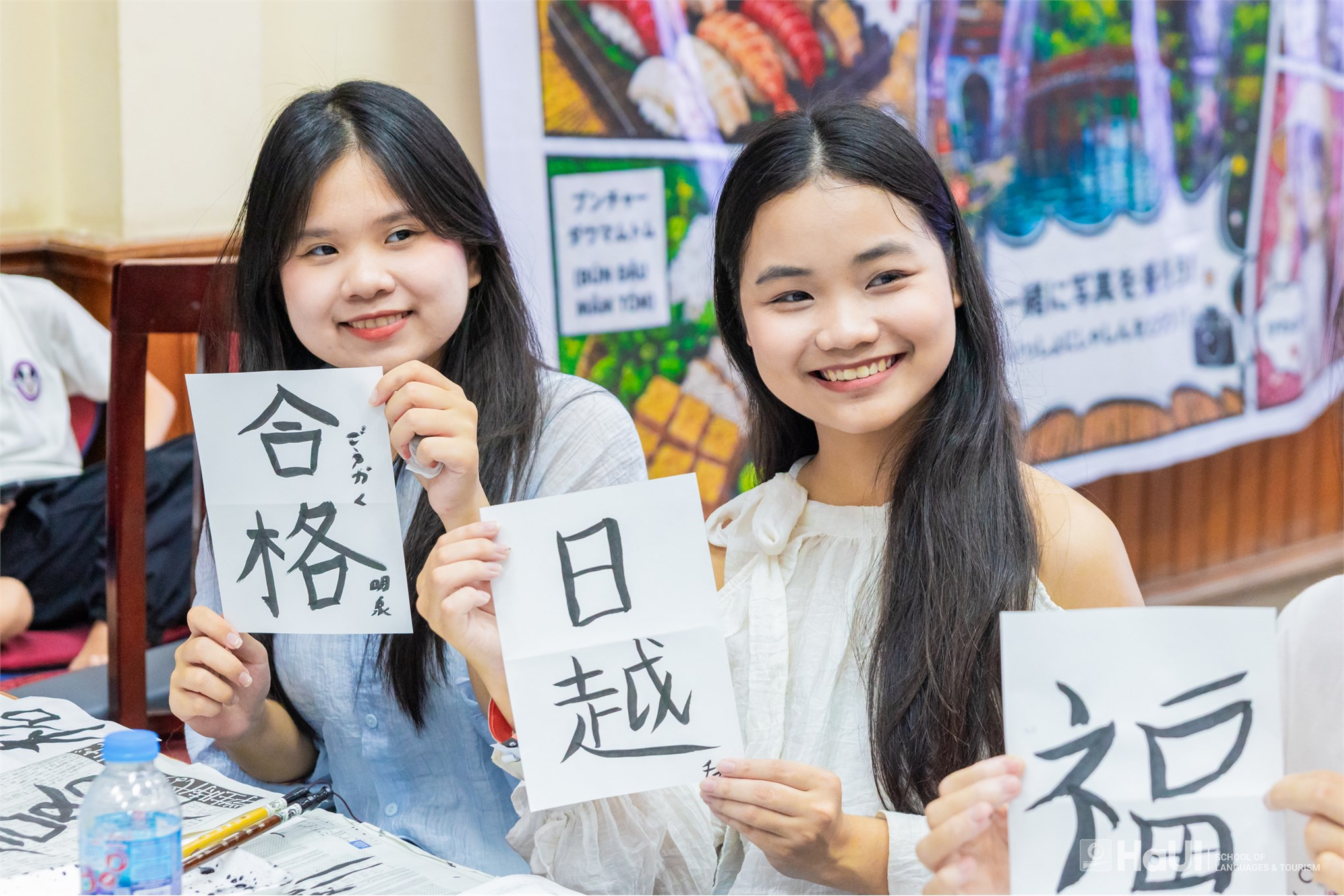 Sôi nổi chương trình giao lưu, trải nghiệm văn hóa Việt Nam - Nhật Bản